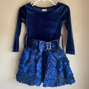 Sweatheart Rose Long Sleeve Blue Velvet Dress 2T